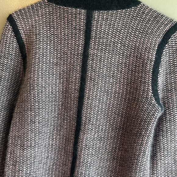 J Brand - Turtleneck Sweater Size S new never worn - Picture 8 of 8